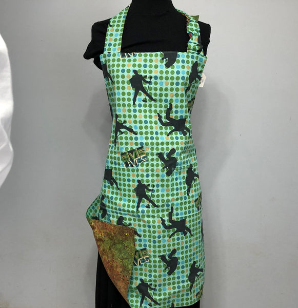 Apron - It's Iconic